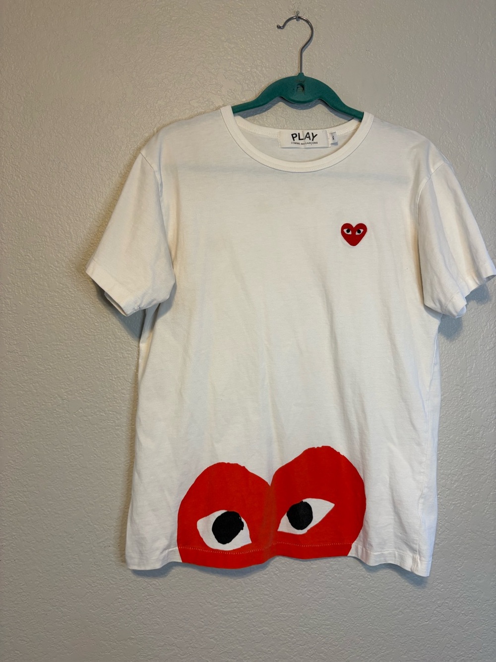 Comme Des Garçon Play Heart White T-Shirt Half Heart Men’s Size XL AZ-T034-051-1